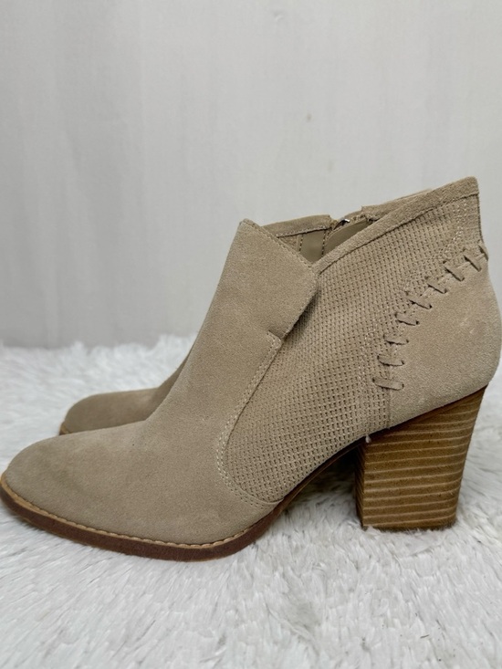 MARC FISHER / Cadis tan suede perforated heeled ankle booties / 7 - Picture 3 of 10